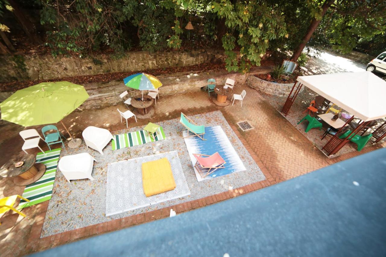 Castle Hostel Genua Zewnętrze zdjęcie